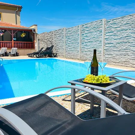 Zajecak Guest house