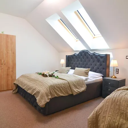 בית הארחה Zajecak