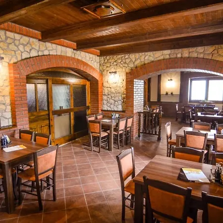 Zajecak בית הארחה